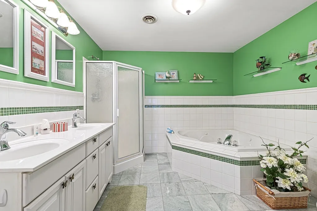 406 Piscassic Road Newfields NH 03856