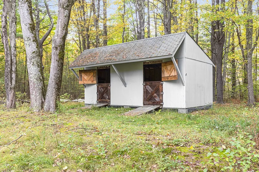 406 Piscassic Road Newfields NH 03856