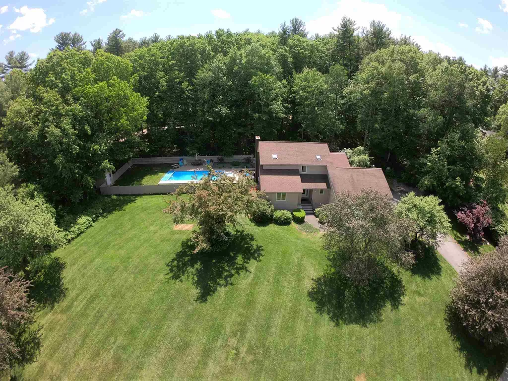 5 Farrwood Road Windham NH 03087