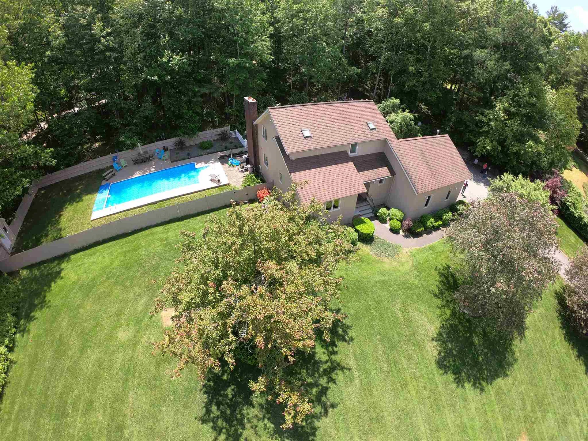 5 Farrwood Road Windham NH 03087