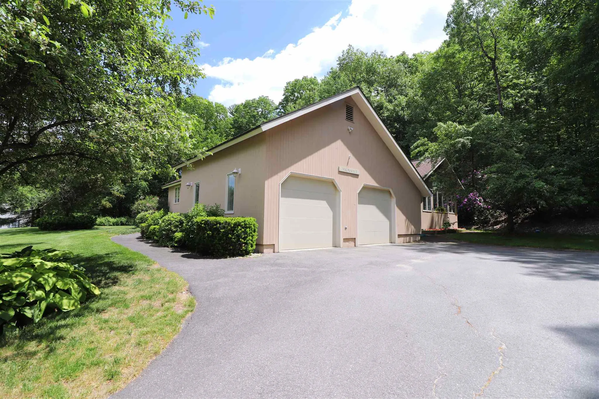 5 Farrwood Road Windham NH 03087