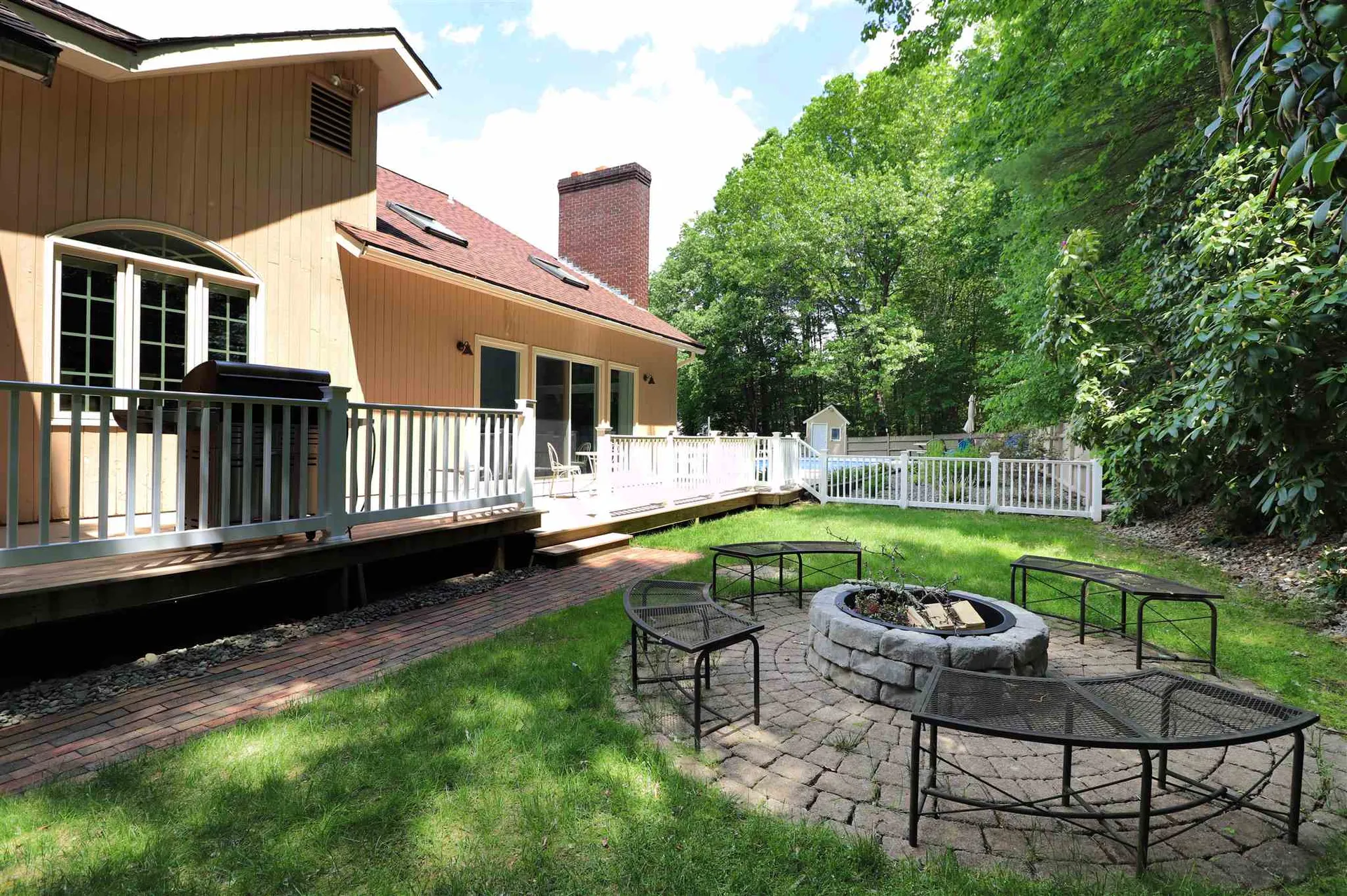 5 Farrwood Road Windham NH 03087