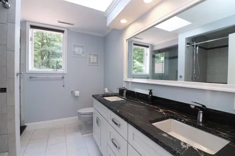 5 Farrwood Road Windham NH 03087