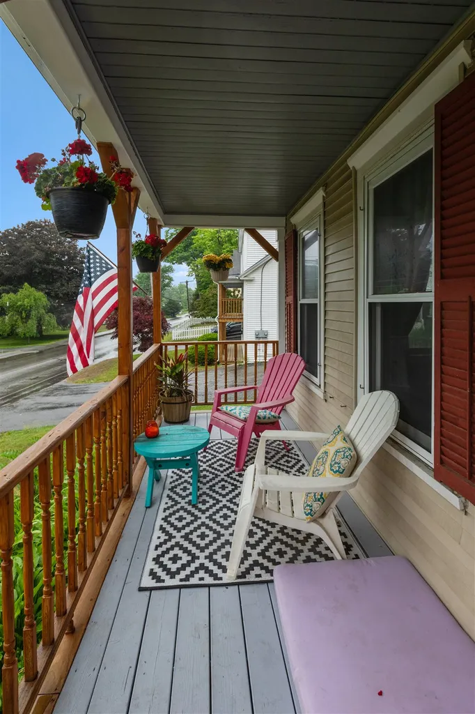 33 Union Street Peterborough NH 03458