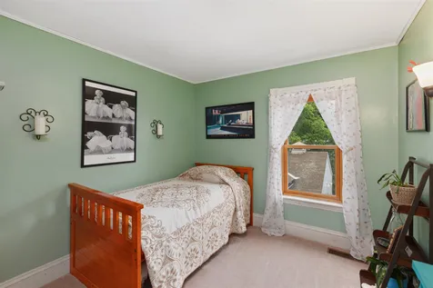33 Union Street Peterborough NH 03458