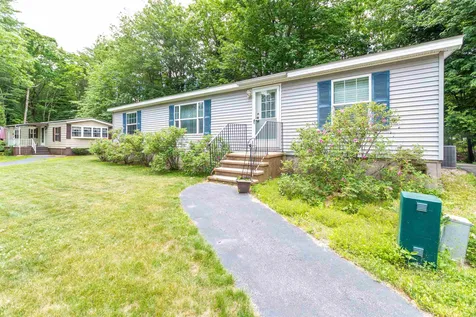 22 South Fuchsia Drive Rochester NH 03867