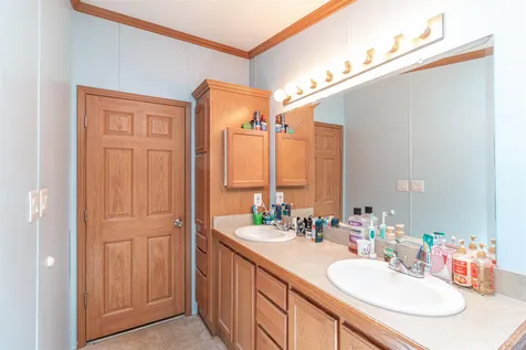 22 South Fuchsia Drive Rochester NH 03867