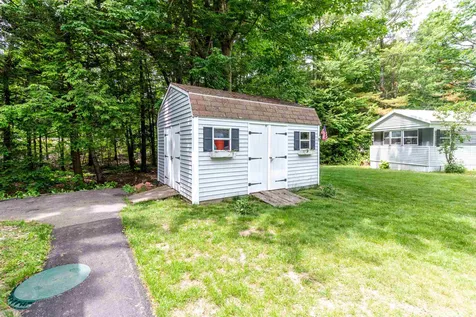22 South Fuchsia Drive Rochester NH 03867