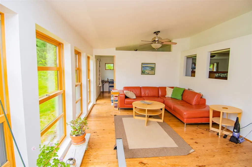 48 Mackenzie Road Worcester VT 05682
