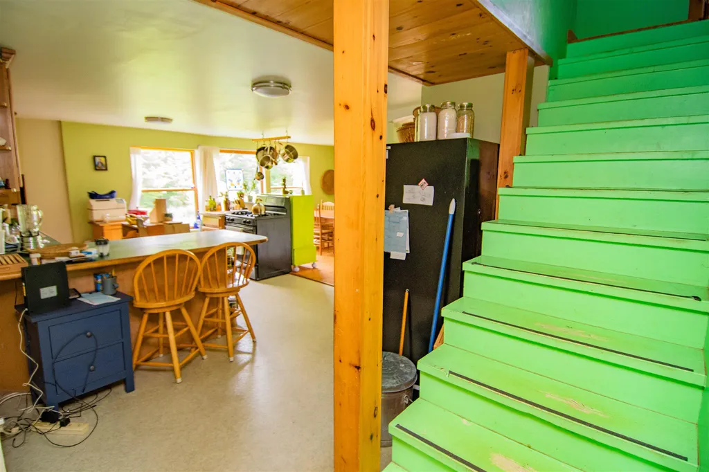 48 Mackenzie Road Worcester VT 05682
