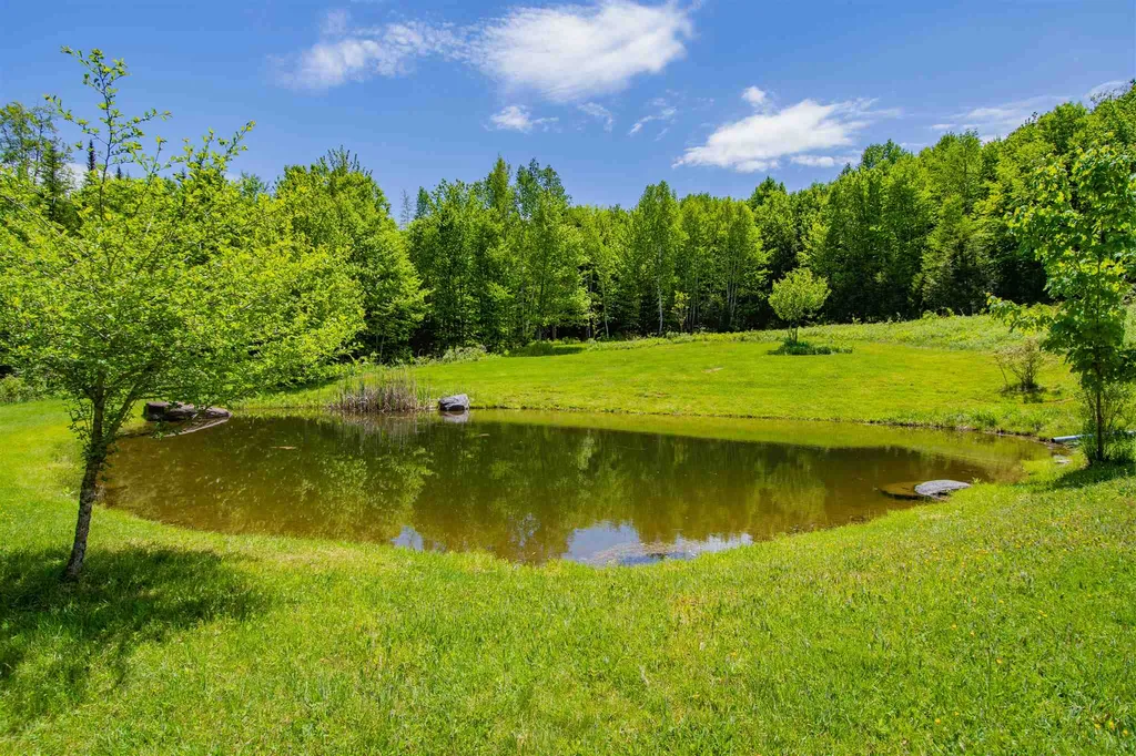 48 Mackenzie Road Worcester VT 05682