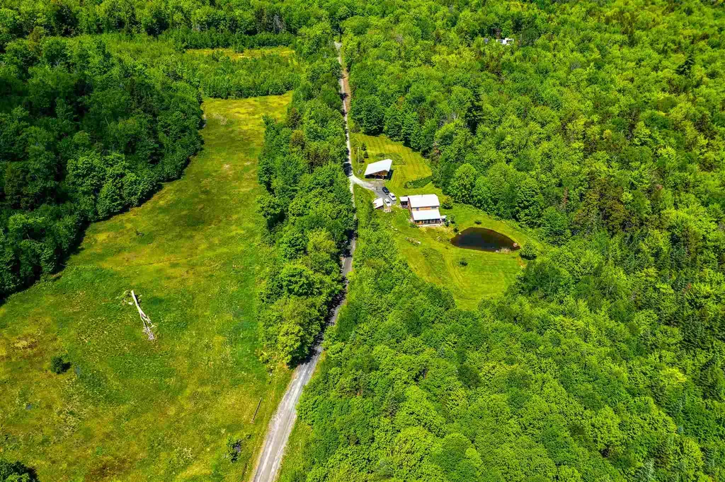 48 Mackenzie Road Worcester VT 05682