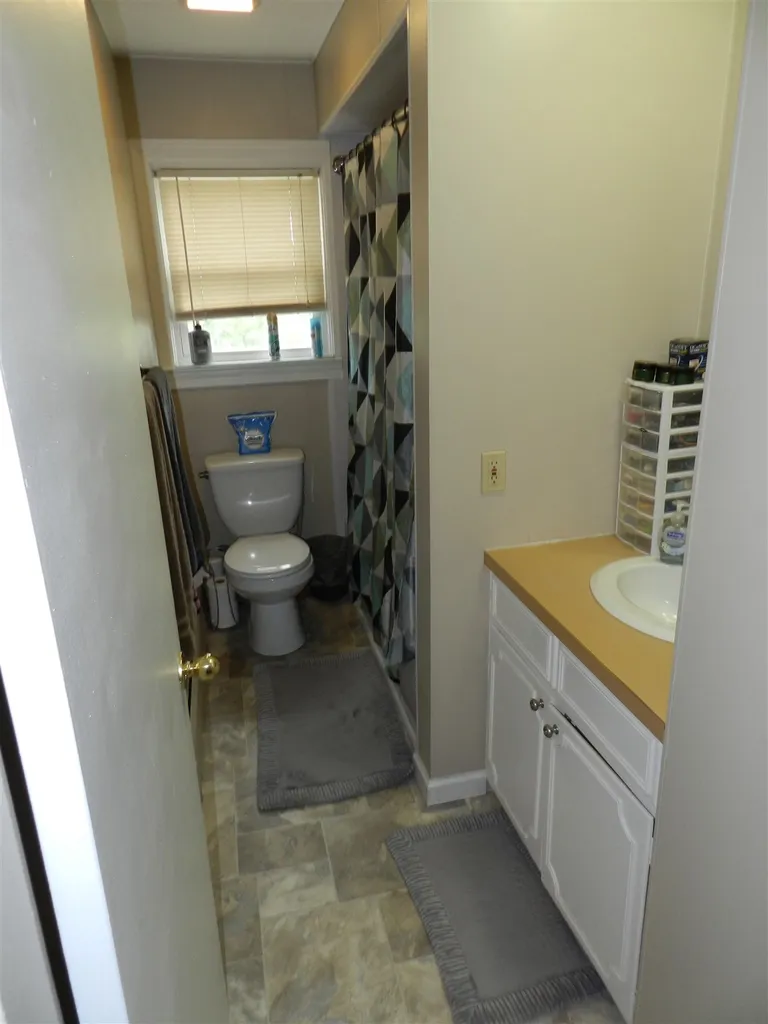 66 Glass Street Pembroke NH 03275-1504