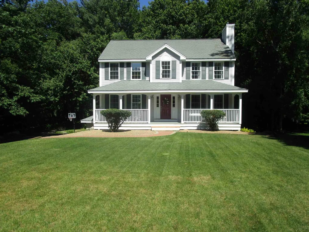 25 Sarah Drive Merrimack NH 03054