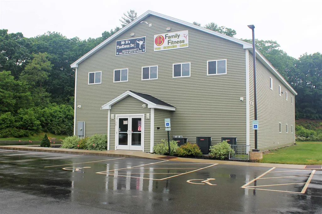 30 Willand Drive Somersworth NH 03878