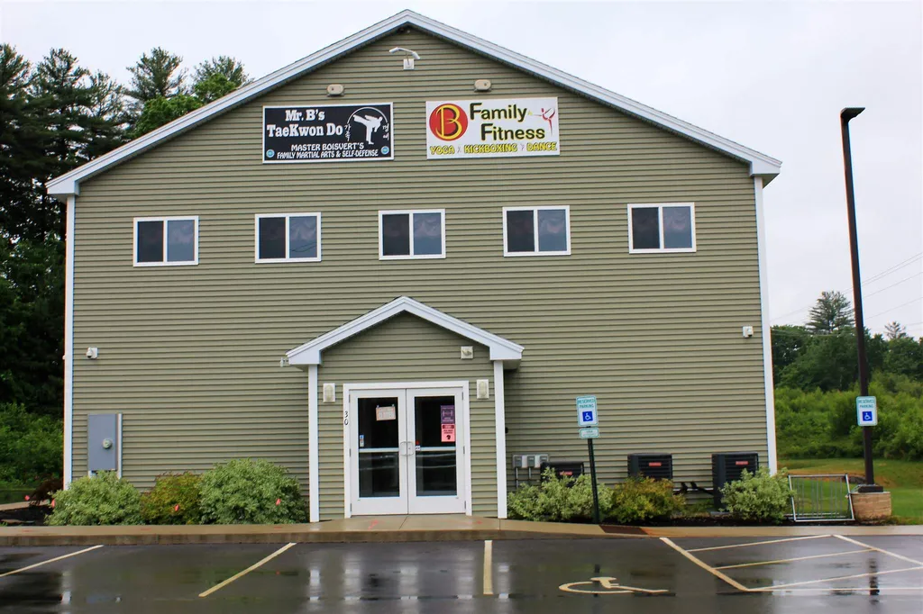 30 Willand Drive Somersworth NH 03878
