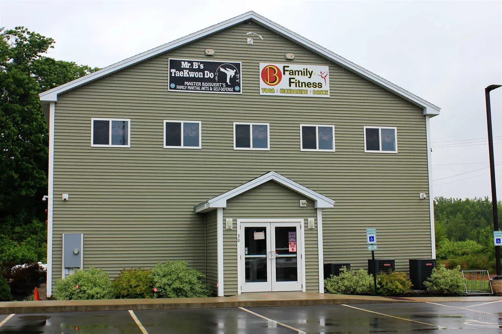 30 Willand Drive Somersworth NH 03878