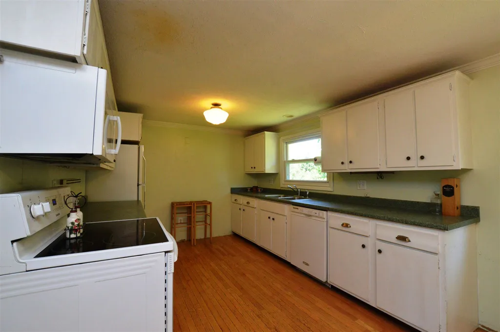 241 Meadow Lane Shelburne VT 05482