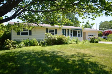 241 Meadow Lane Shelburne VT 05482