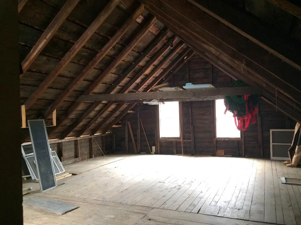 91 River Road Orford NH 03777