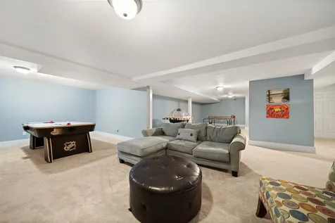 512 Brookside Drive New London NH 03257