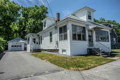 298 Calef Road Manchester NH 03103
