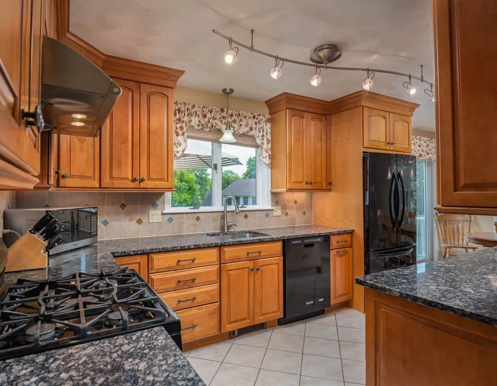 5 Hubbard Road Dover NH 03820