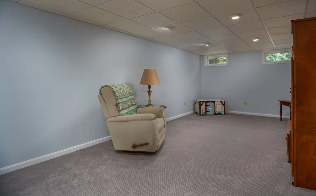 5 Hubbard Road Dover NH 03820