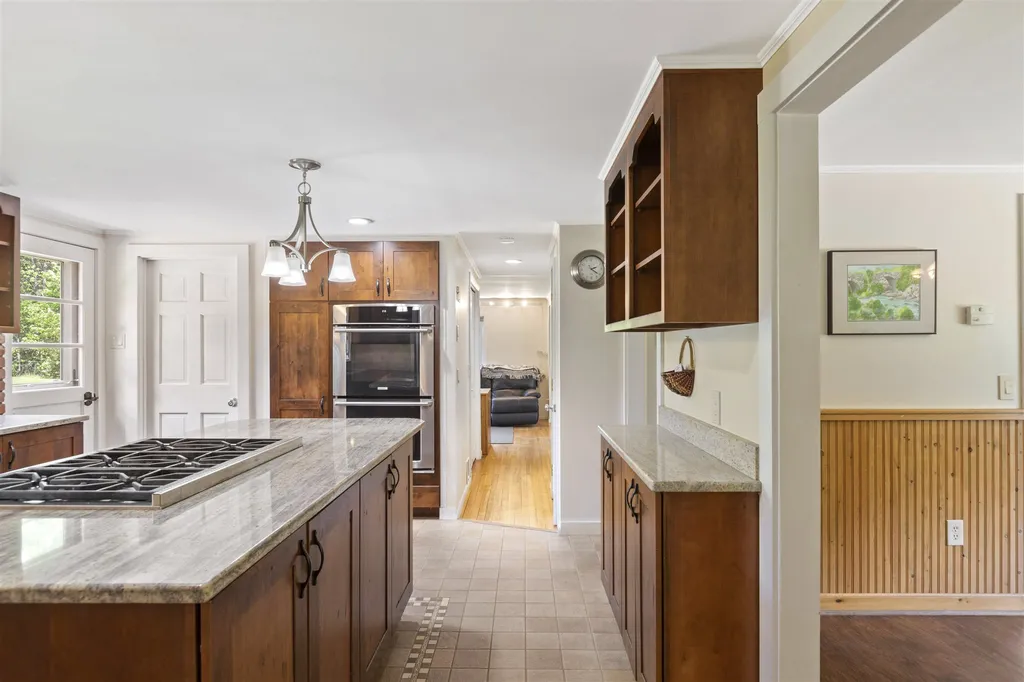135 Brook Road Sanbornton NH 03269