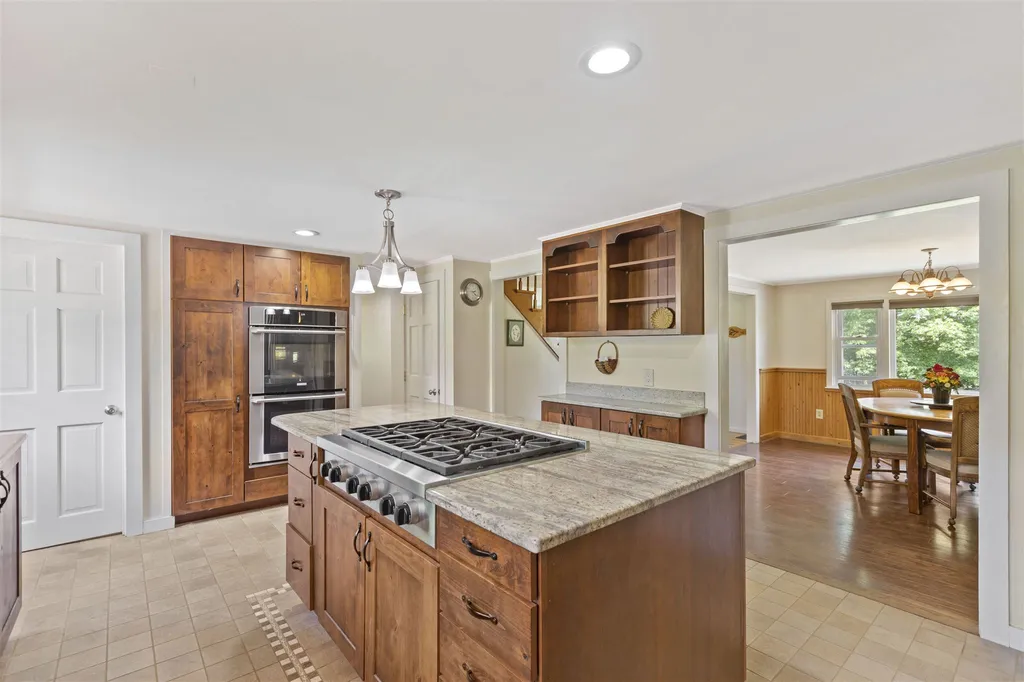 135 Brook Road Sanbornton NH 03269