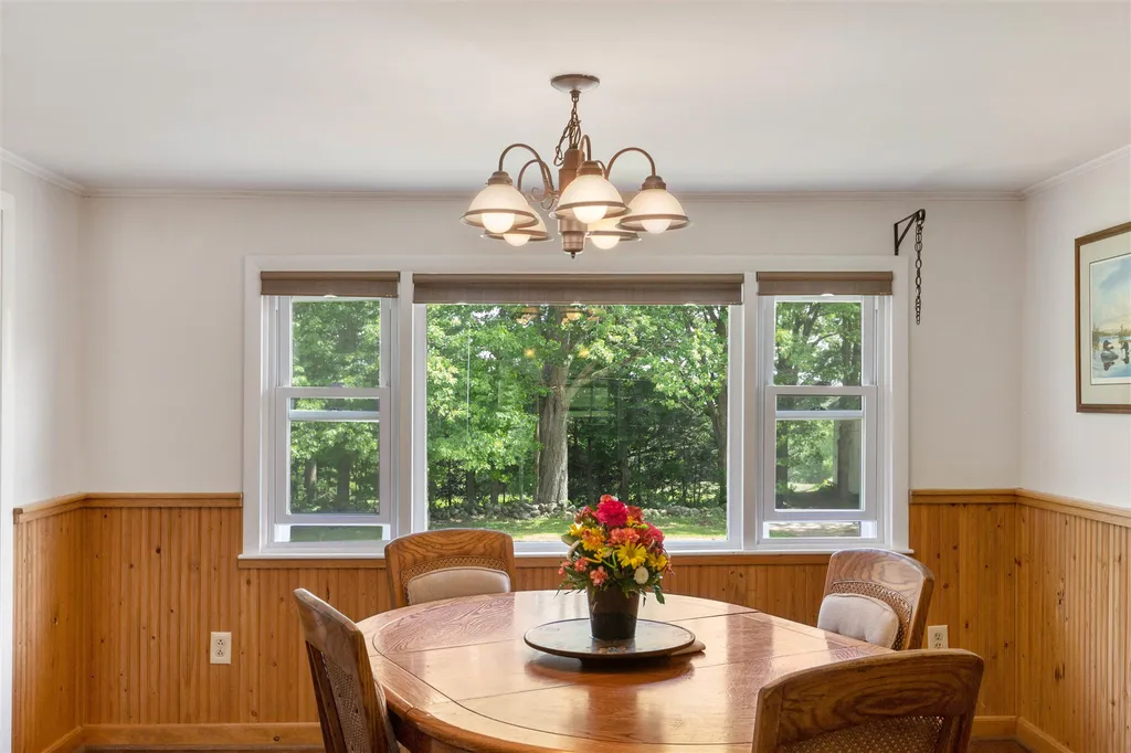 135 Brook Road Sanbornton NH 03269