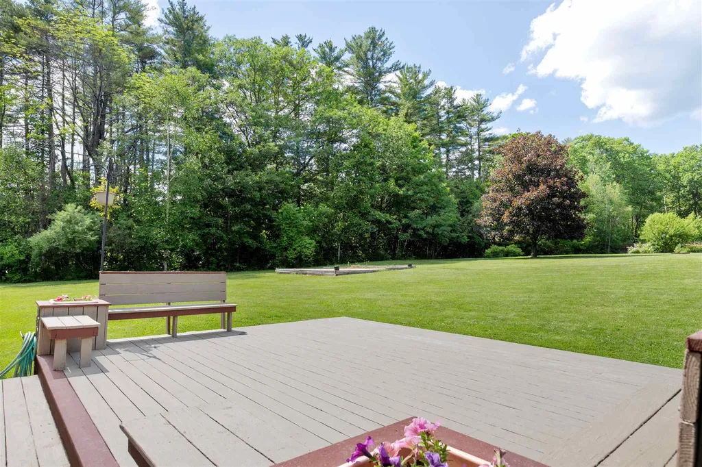 135 Brook Road Sanbornton NH 03269