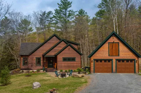 96 Hawkwood Lane Hartford VT 05059