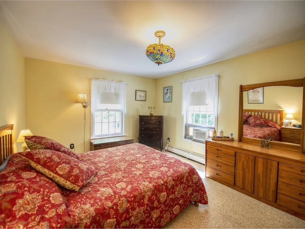 87 Williams Road Colchester VT 05446