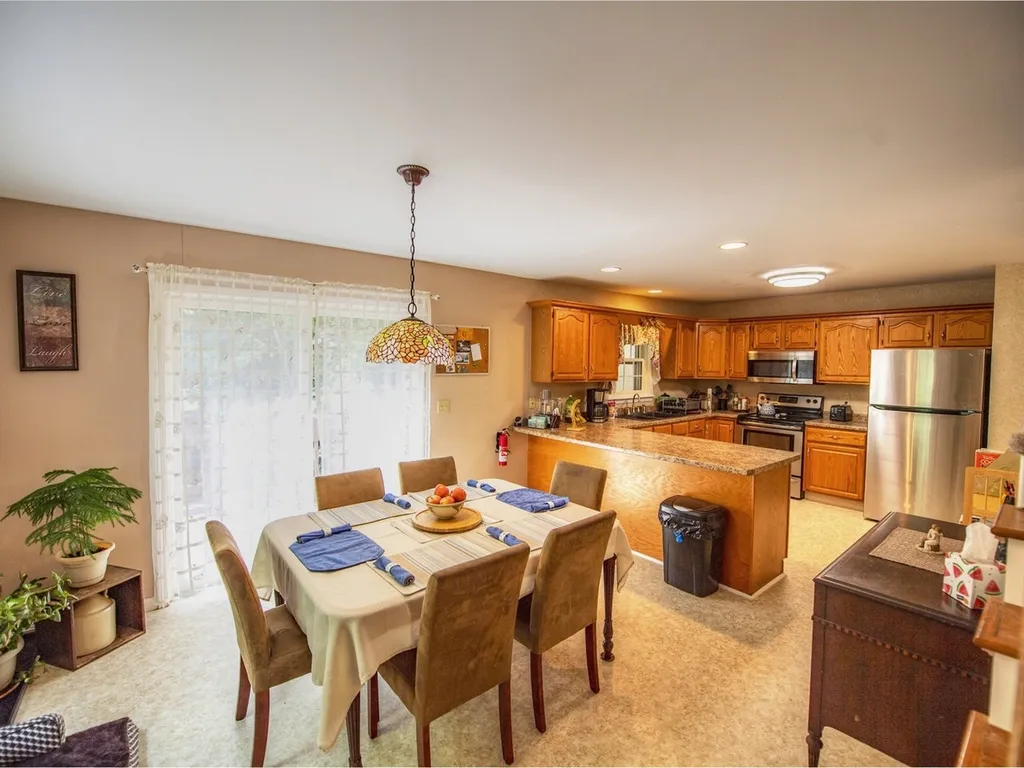 87 Williams Road Colchester VT 05446