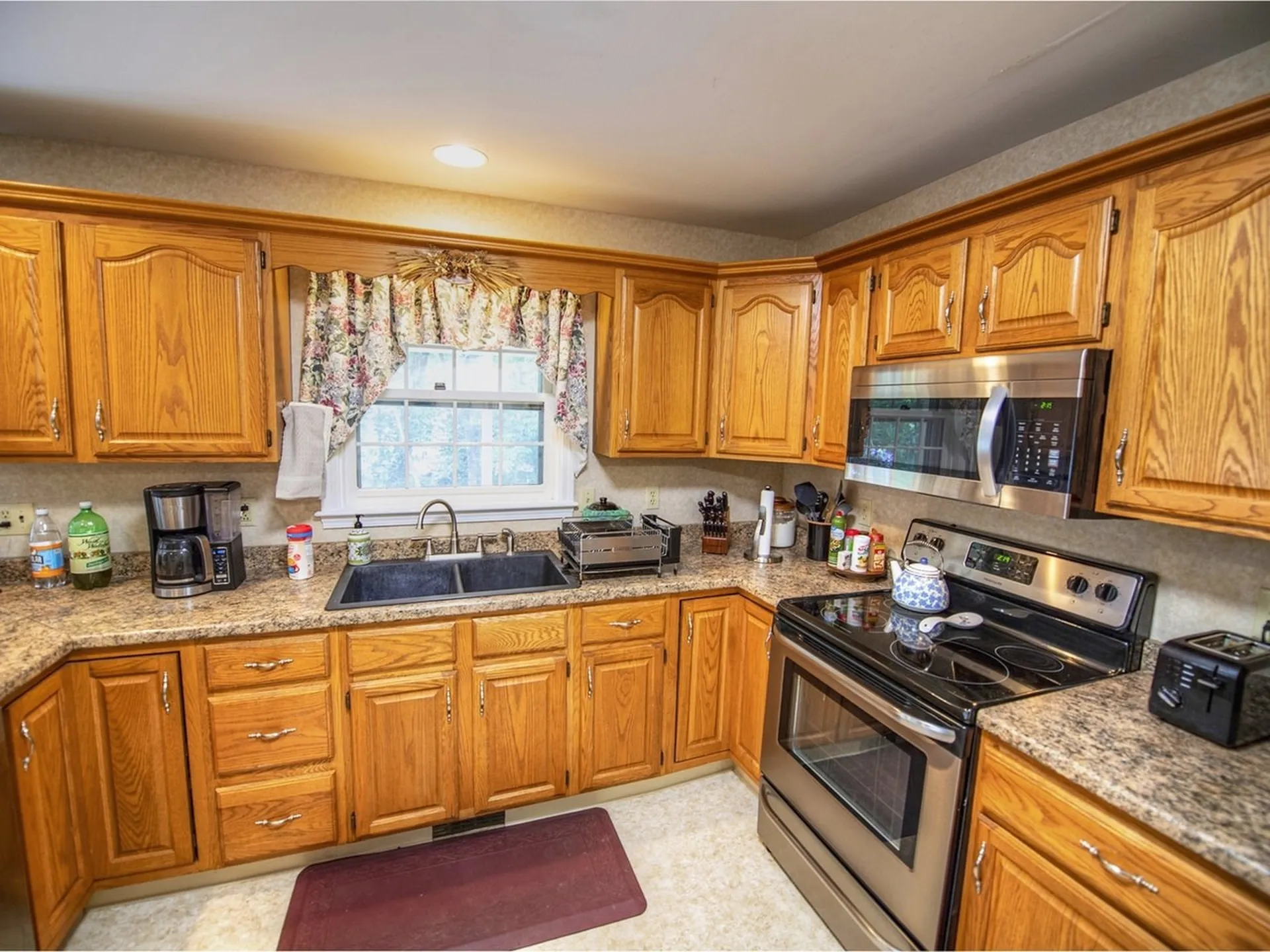 87 Williams Road Colchester VT 05446