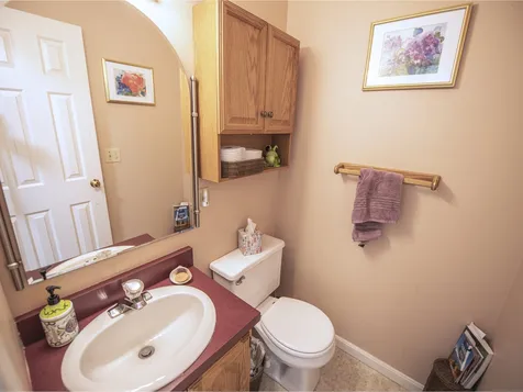87 Williams Road Colchester VT 05446