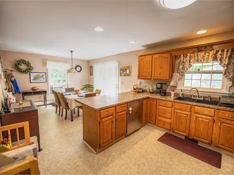 87 Williams Road Colchester VT 05446