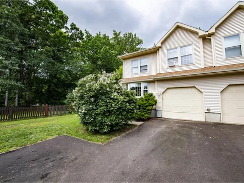 87 Williams Road Colchester VT 05446