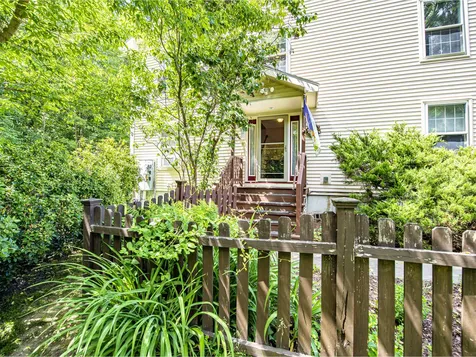 87 Williams Road Colchester VT 05446