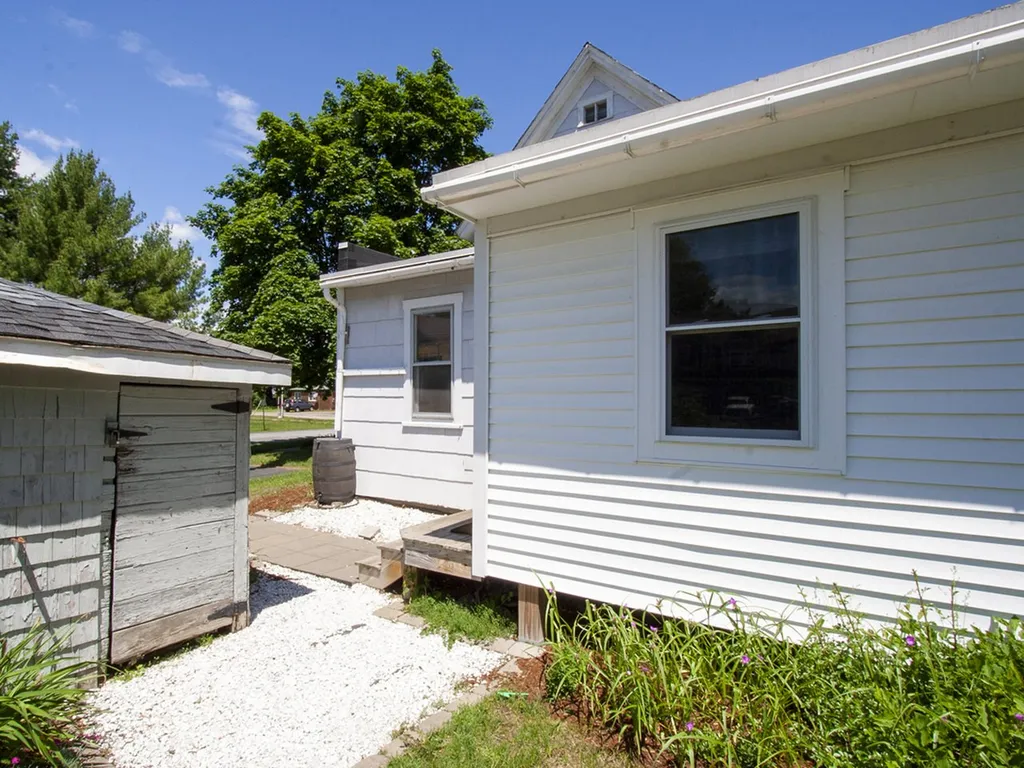 11 Half Moon Terrace Colchester VT 05446
