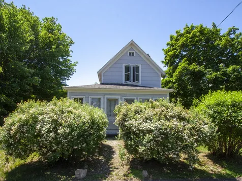 11 Half Moon Terrace Colchester VT 05446