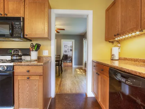 11 Half Moon Terrace Colchester VT 05446