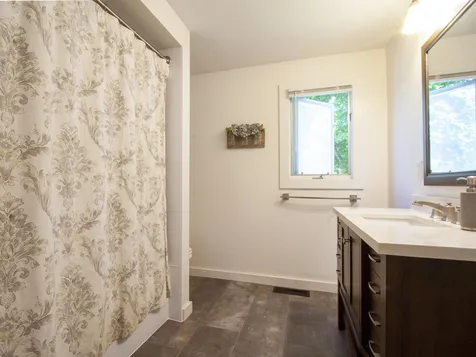 11 Half Moon Terrace Colchester VT 05446