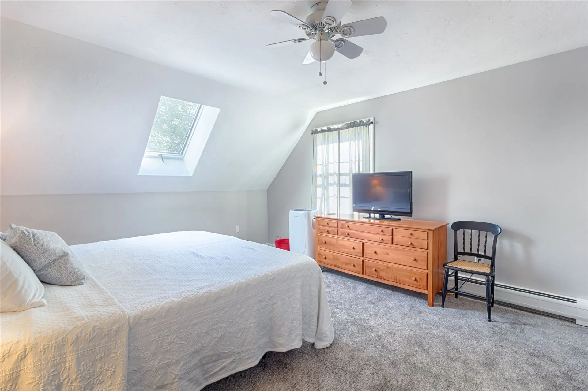 15 Hayes Road Alton NH 03809