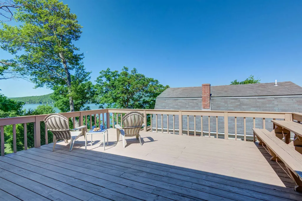 40 Tranquility Lane Alton NH 03809