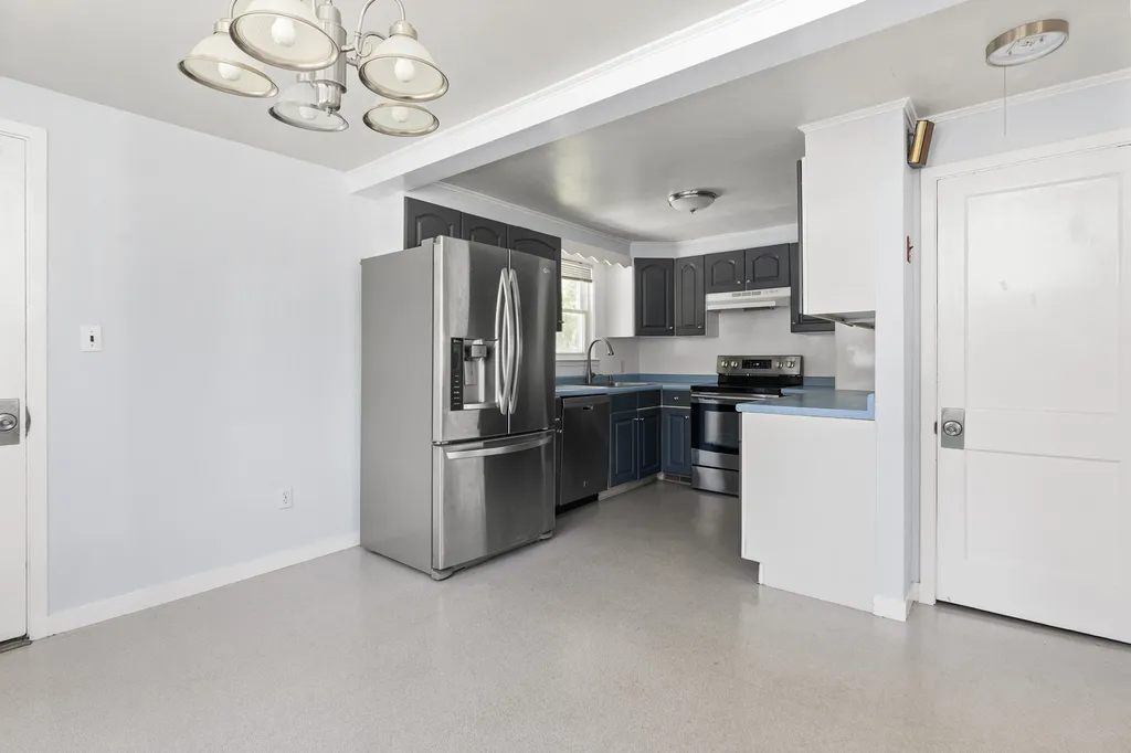 481 Colonial Drive Portsmouth NH 03801