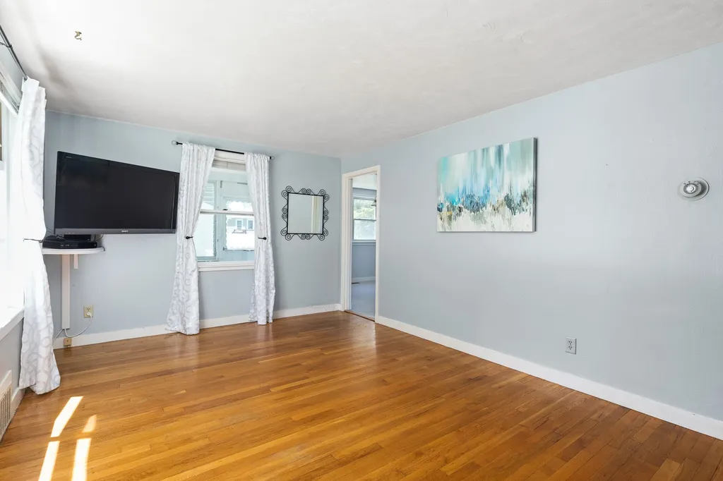 481 Colonial Drive Portsmouth NH 03801