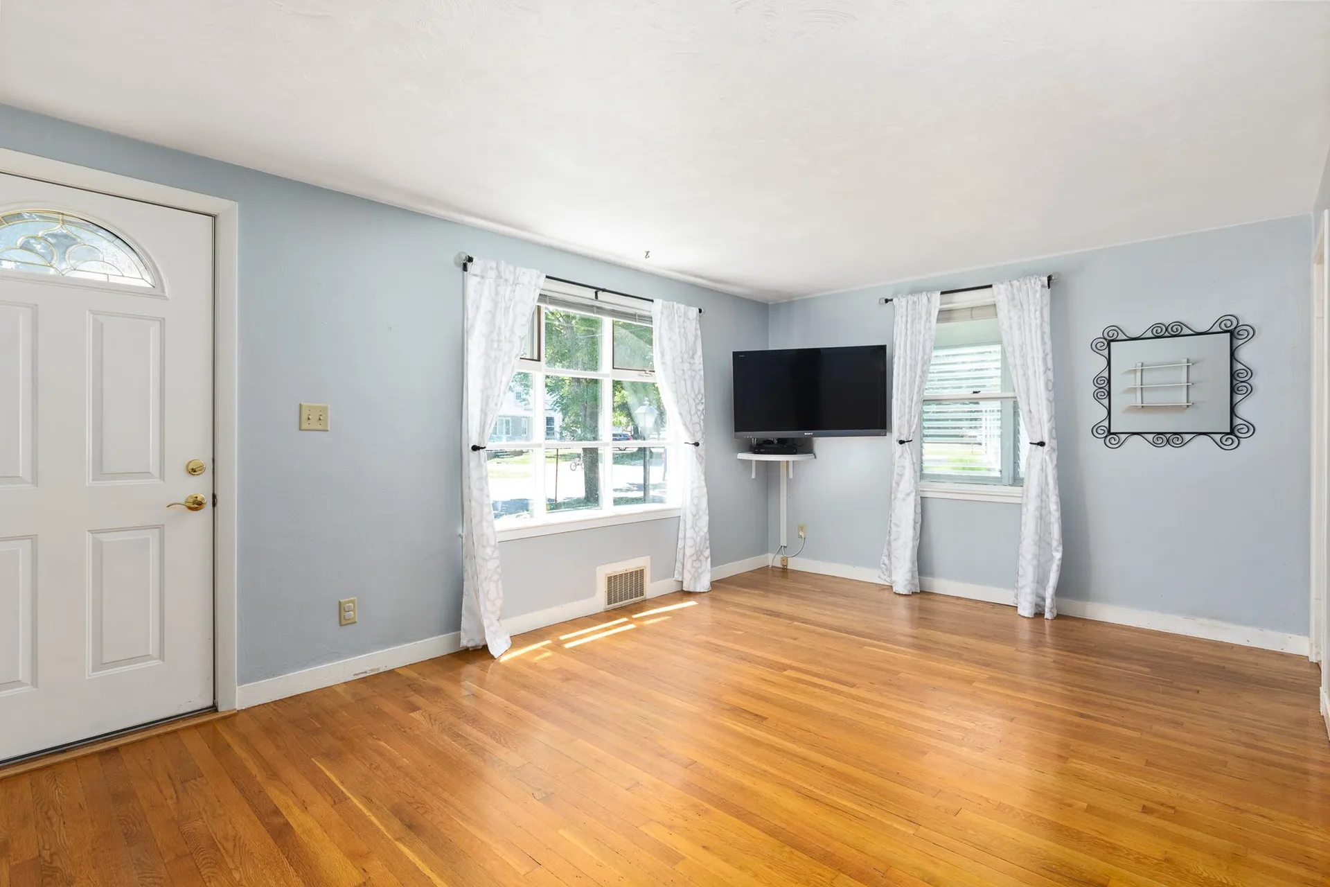 481 Colonial Drive Portsmouth NH 03801