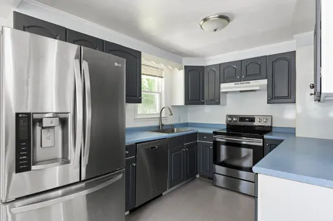 481 Colonial Drive Portsmouth NH 03801